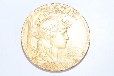 Médaille en bronze "Exposition universelle de 1900".