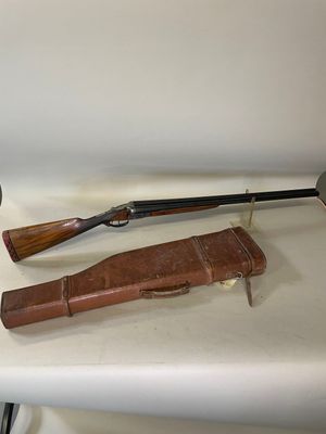 (C) Fusil VERNEY-CARRON cal 12/70 Helicobloc modèle Coronet.…