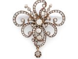 une broche ancienne en diamants et or