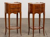 paire de tables de chevet françaises de style Louis XV