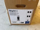 a box that is sitting on the floor in the room