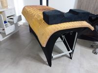 10 tables de soin pliantes, petit lot de coussins (photo 3)
