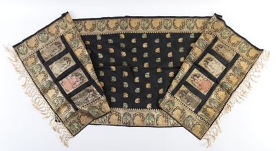 trois morceaux de tissu présentant des motifs différents sur un fond blanc