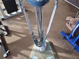 a machine that is sitting on the floor in the room