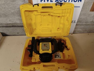 Niveau laser rotatif LEICA RUGBY 620
