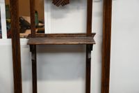 Vestiaire en bois teinté foncé d'un miroir losangique à patè… (photo 4)