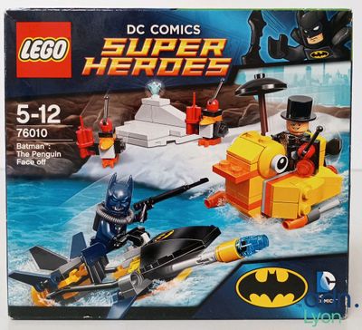 Ensemble Lego DC Comics Super Heroes 76010 : le « Ice Speeder » de Batman