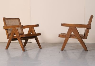 ENSEMBLE DE DEUX FAUTEUILS «EASY ARMCHAIRS» de Pierre JEANNE…