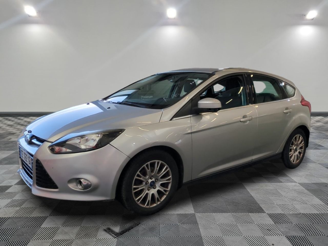 FORD - FOCUS 1.6 TI-VCT 125 TITANIUM POWERSHIFT A - ES - Mis…