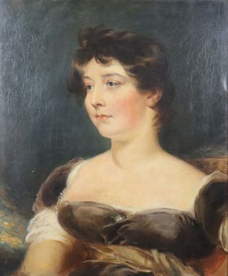 Portrait d'une dame portant une étole en fourrure, accompagnée d'un chien