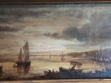 une image représentant un tableau de bateaux sur une rivière, dans un cadre en bois