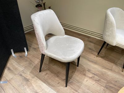 2 chaises « tabitha »