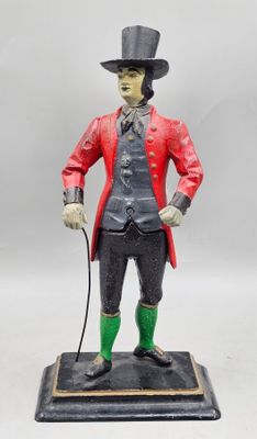 5 / B5 / Figurine en fonte peinte sur socle "Le Porteu…