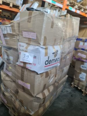 Palette d’environ 210 kg – Chaussures crème contemporaine mi…