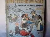 un vieux livre pour enfants avec l'illustration d'un homme et de deux enfants