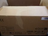 a box that is sitting on the floor in the room