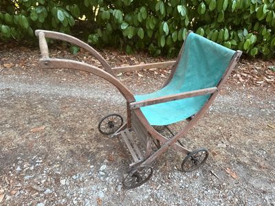 Ancienne poussette vintage en bon état - Objets d'art & Curiosités