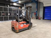 LIEU DE STOCKAGE : Châtellerault - TOYOTA - CHARIOT ELEVATEU… (photo 3)