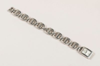 DIOR - MONTRE de dame modèle "Malice" à boîtier rectangulair…