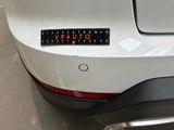 a sticker on the back of a car that says vpauto