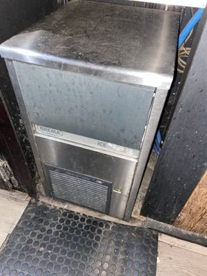 Machine à glace usagée Vente à l'Hôtel des ventes - 26 bis a…