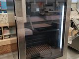 l'image d'une machine posée sur une table