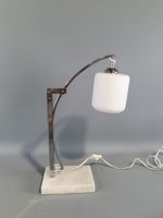 Lampe de bureau à potence et bras en arc mobile en métal chr… (photo 4)