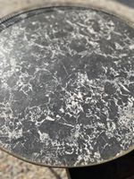 Table bouillotte en acajou et placage d'acajou, dessus de ma… (photo 6)