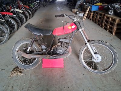 - MONTESA ENDURO 125 - Carrosserie : SOLO - Observations : V…