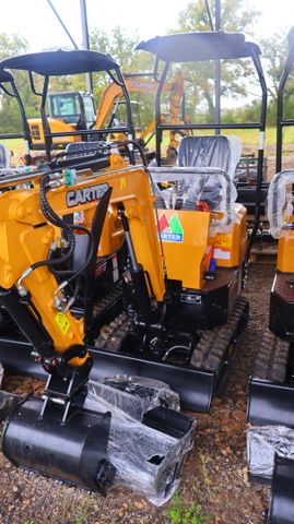 Mini pelle Carter CT10 900kg, moteur Koop 192F diesel, déport de ...