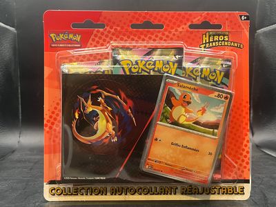 une image représentant une carte à collectionner Pokémon sur laquelle figure un dragon