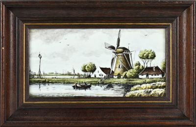 peinture représentant un moulin à vent dans un paysage, avec un bateau au premier plan