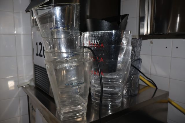 Panières à pain, seaux champagne