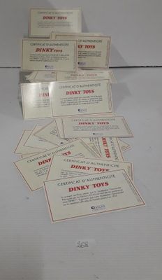 a pile of business cards sitting on top of a table