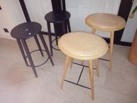12 modules d'étagères (vides), 4 tabourets, 2 chaises et 1 p… (photo 6)
