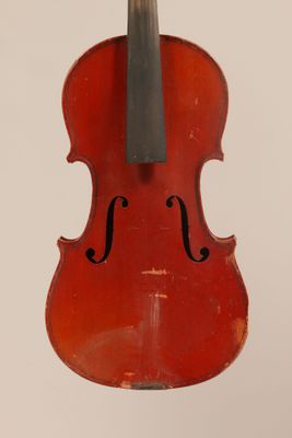 Violon 3/4 fait en modèle Breton dont il porte l'étiquette e…