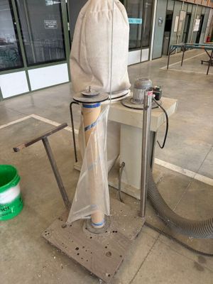 a bag that is sitting on top of a machine