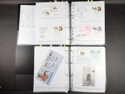 2 énormes classeurs de plus de 495 lettres et cartes, entier…