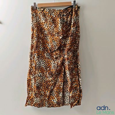 Jupe léopard MAJE, T.42 - NEUVE - Ce lot chez vous partout e…
