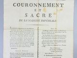 un gros plan d'un morceau de papier sur lequel on a écrit