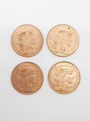 quatre pièces britanniques différentes, dont un souverain et un souverain