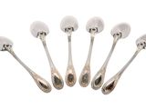 six cuillères en argent en forme de cuillères