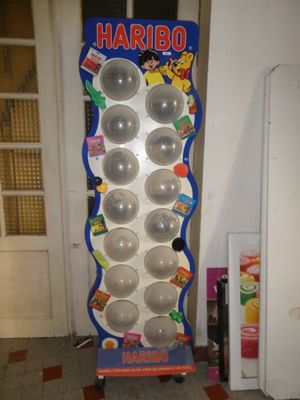 a picture of a display of plastic balls in a room