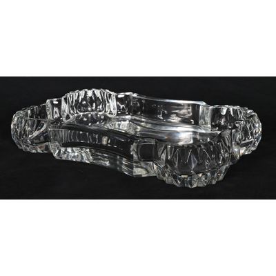 BACCARAT. CENTRE DE TABLE en cristal de forme mouvementée. - Photo 1