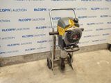 a small machine that is sitting in a room