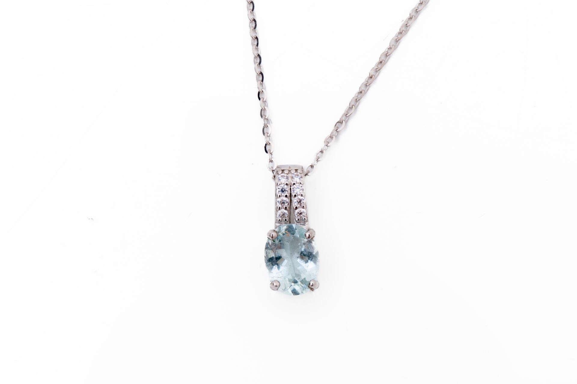 Bijoux & Pierres Précieuses