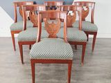 lot de six chaises de salle à manger avec assises rembourrées en forme d'oiseau