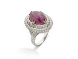 Bague ovale en rubis et diamants