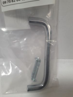 une photo d'un petit troglodyte dans un sac en plastique