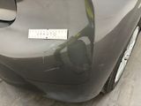 a sticker on the bumper of a car that says vaunto